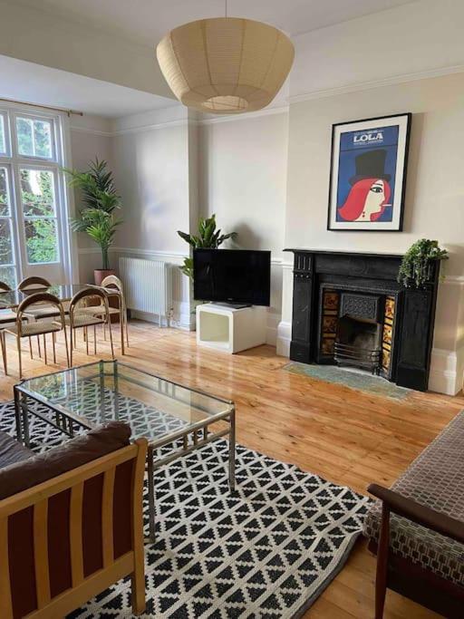 Wolverdene - Entire Ground Floor Flat With Garden Margate Exterior foto