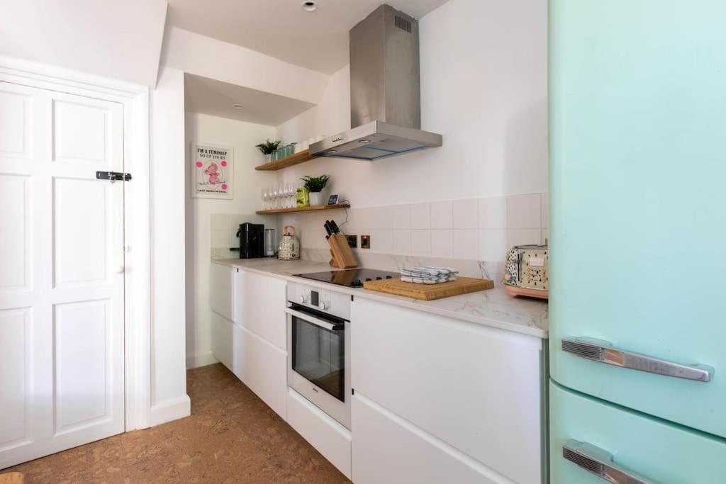 Wolverdene - Entire Ground Floor Flat With Garden Margate Exterior foto
